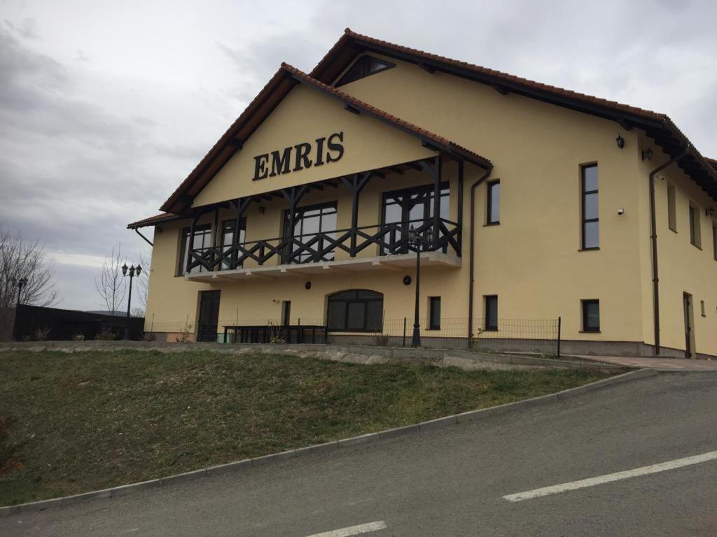 Pensiunea Emris Spatac Esterno foto