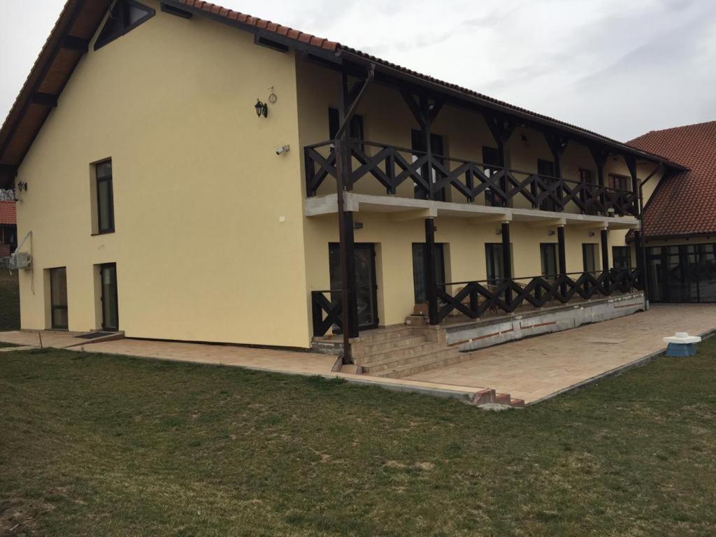 Pensiunea Emris Spatac Esterno foto